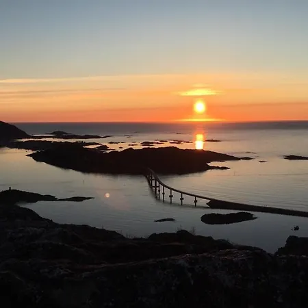 Daire Charming Steps From Center *